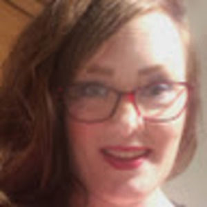 Meet your Posher, Carissa
